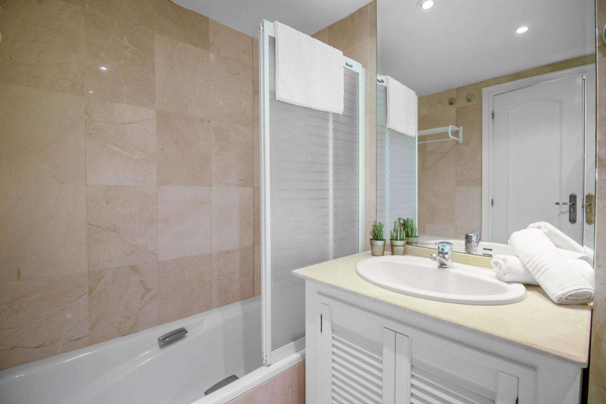 Apartamento Con Espectaculares Vistas Al Golf En Marbella - Xallas 2 3 Apartment Exterior photo